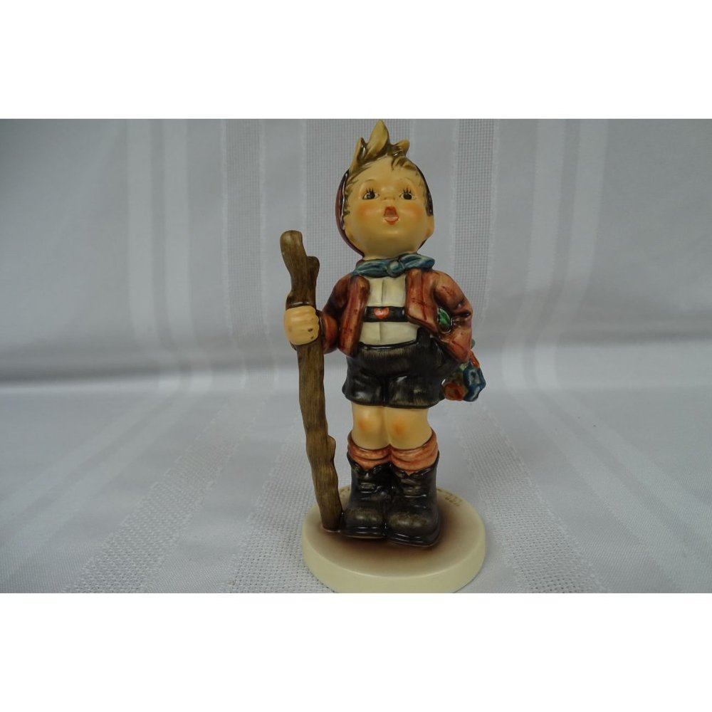 Hummel Goebel Country Suitor 760 TMK-7 Exclusive 1995/96 Club Edition No Box